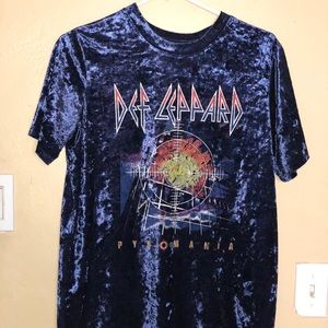 Blue women’s shirt